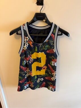 Zara navy floral tank with yellow accent